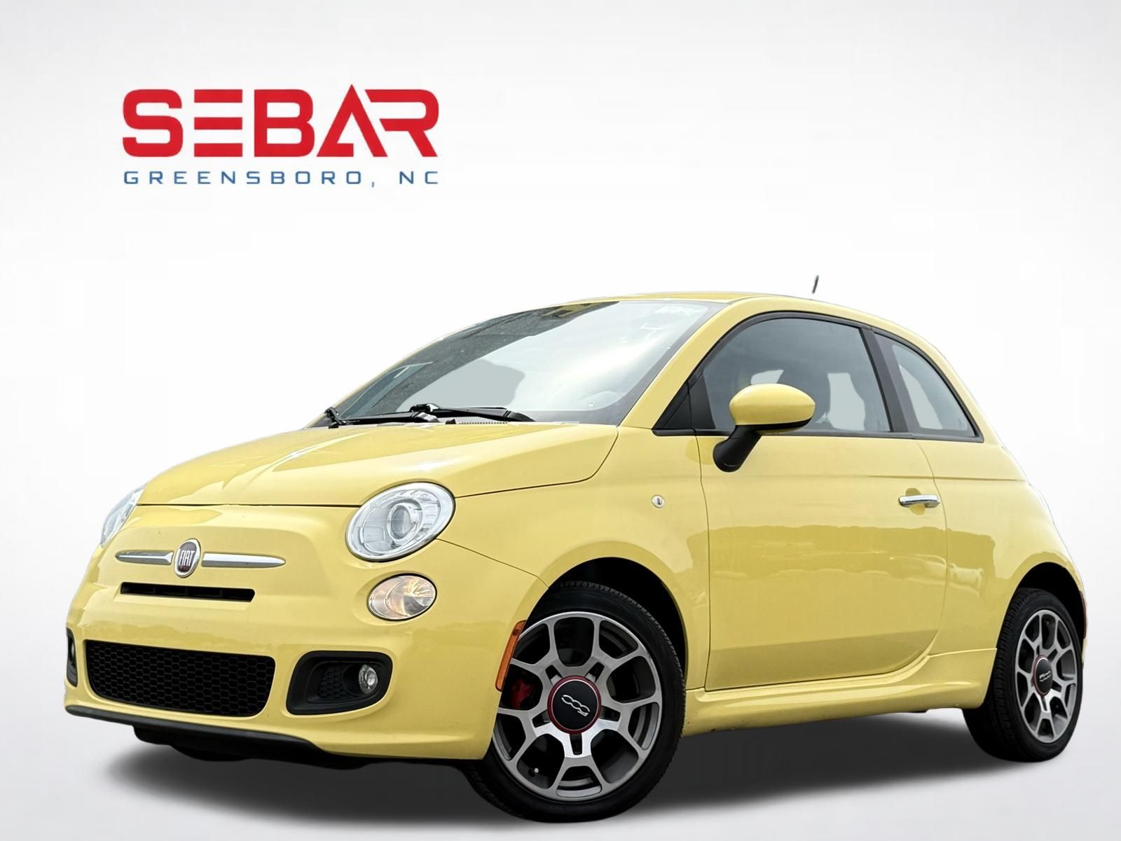 2013 FIAT 500's photo
