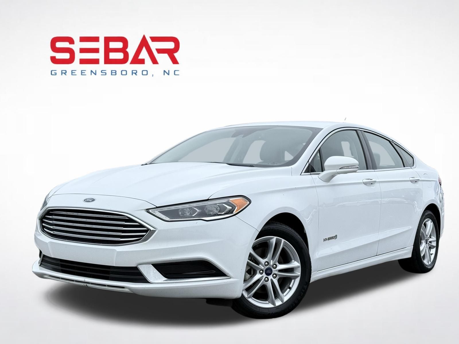 2018 Ford Fusion SE's photo