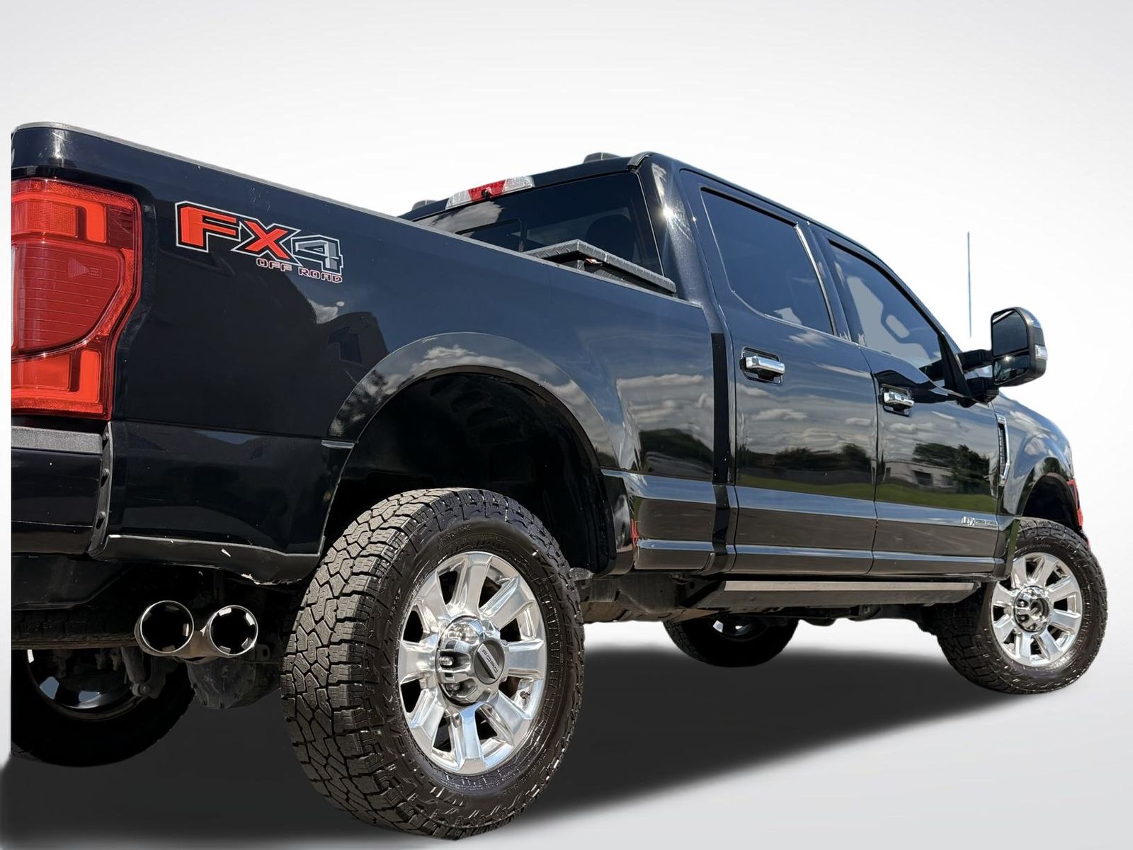 2022 Ford F-350 photo 3