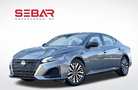 2024 Nissan Altima 2.5 SV Sedan