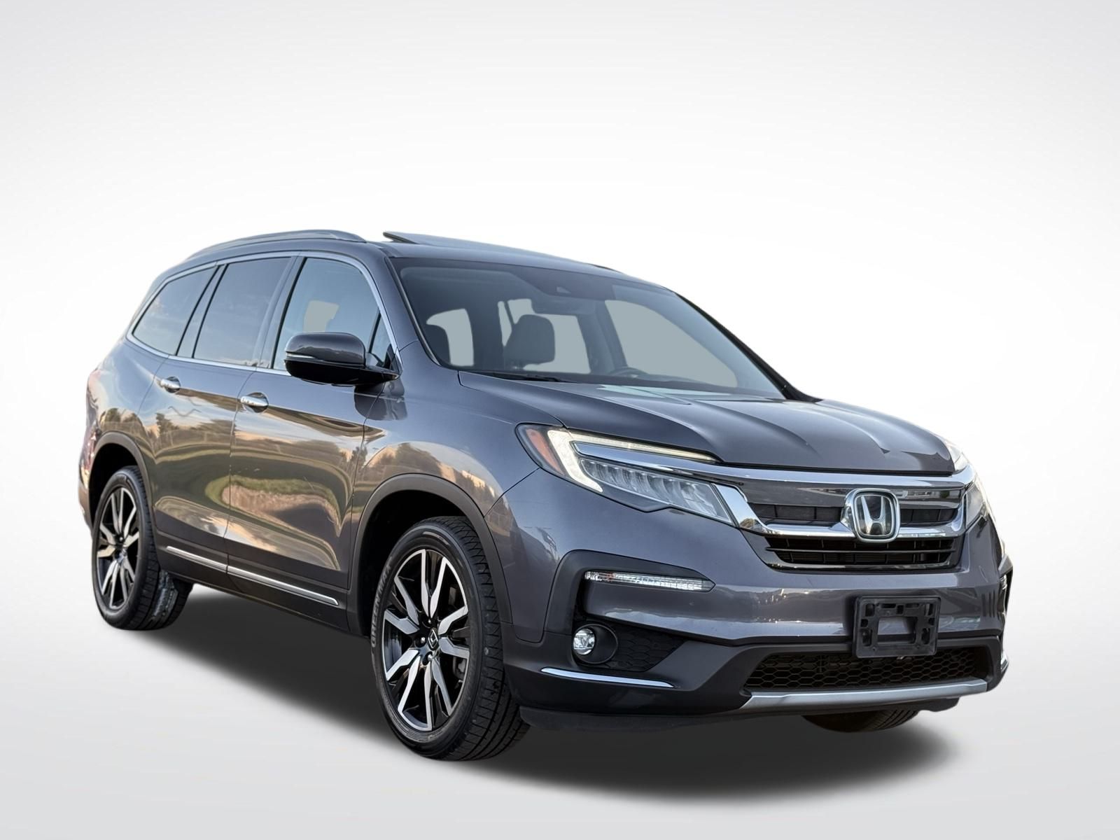 2020 Honda Pilot Touring photo 2