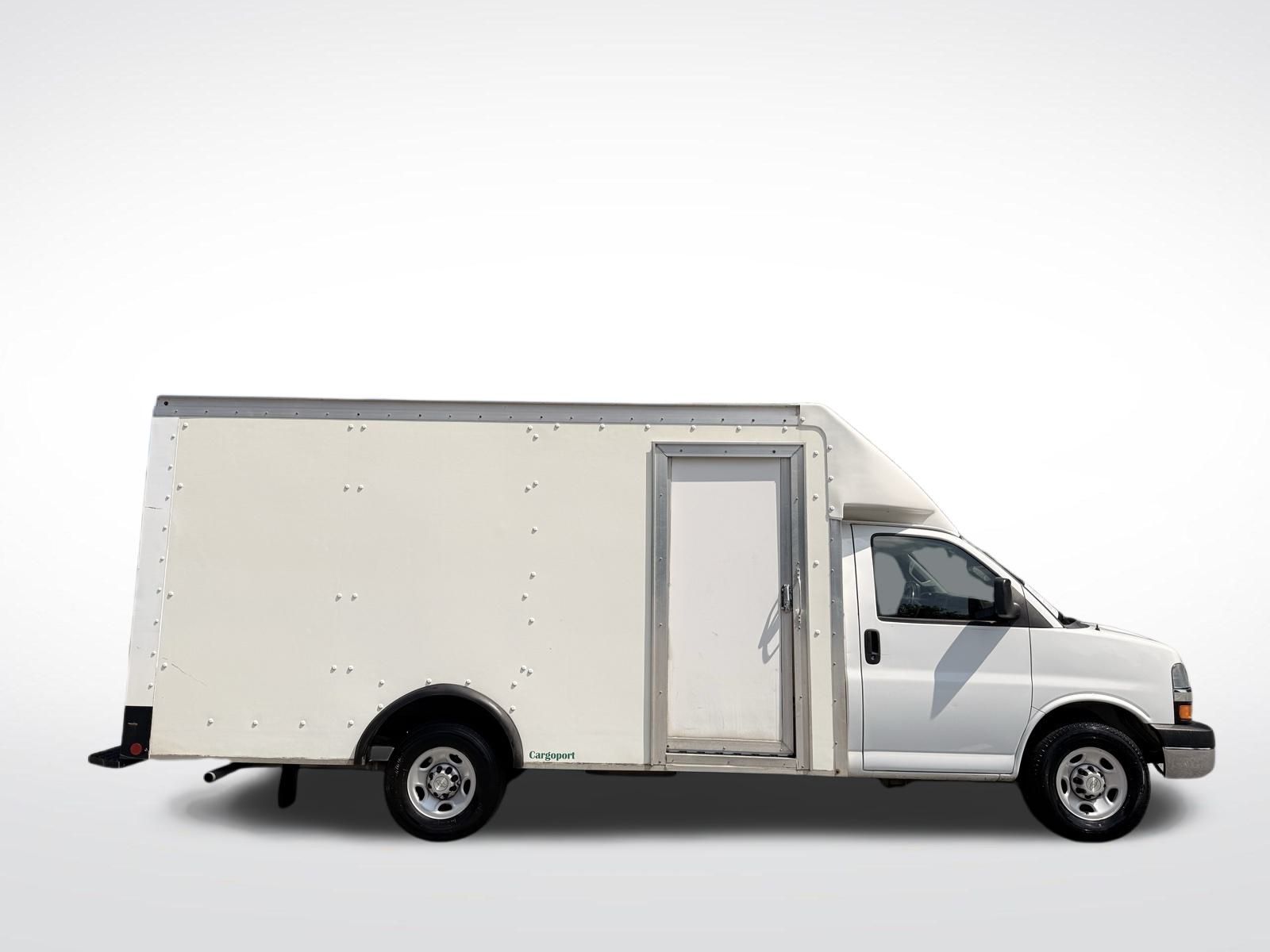 2021 Chevrolet Express 3500 Work Van photo 4