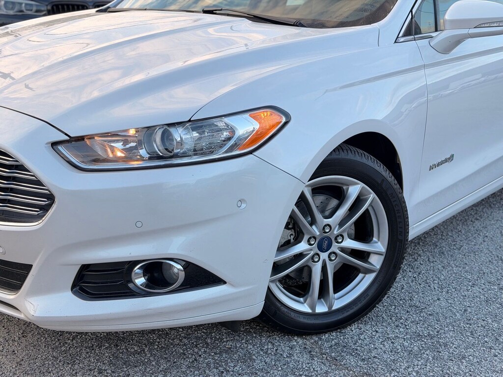 Used 2015 Ford Fusion Hybrid Titanium Sedan
