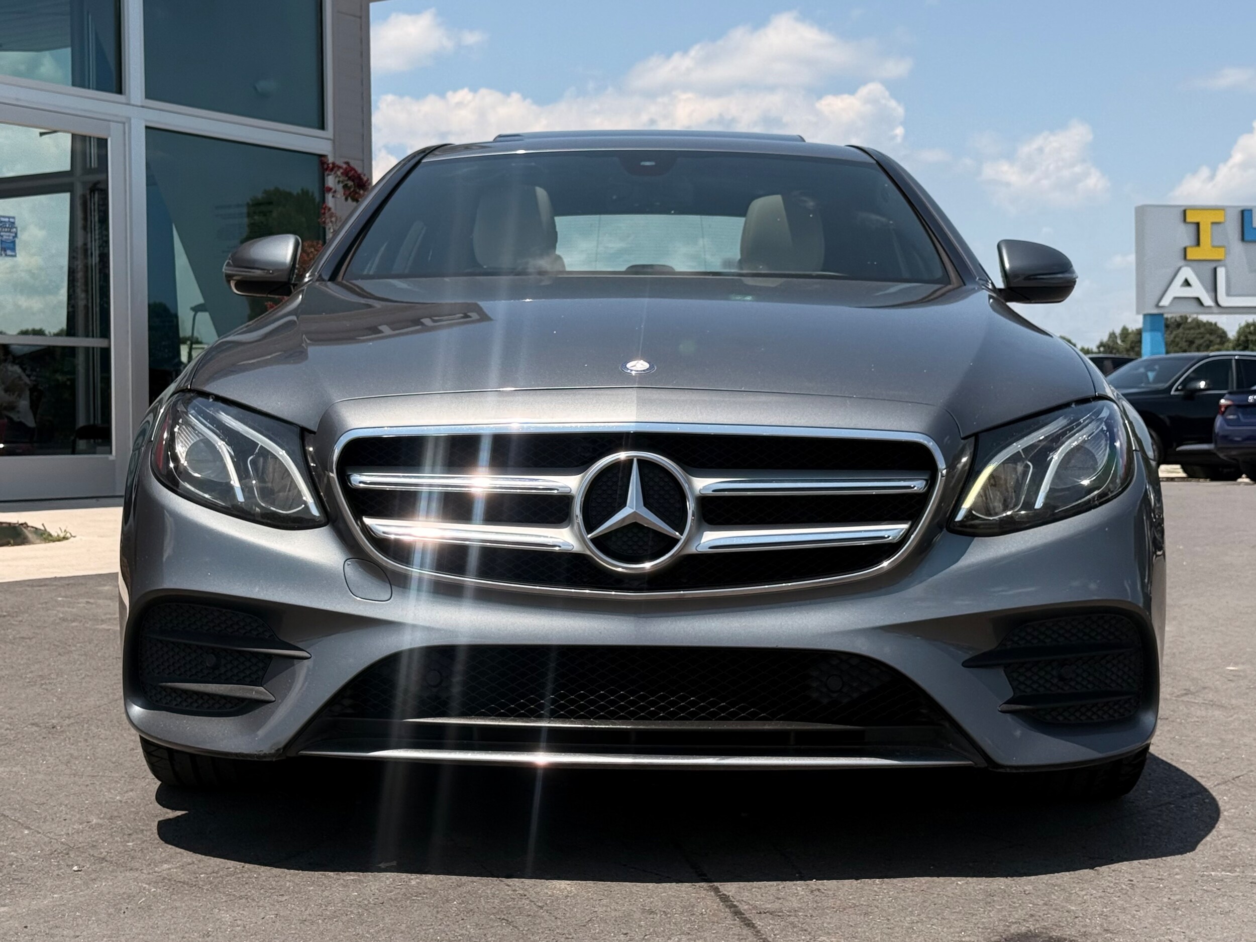 2017 Mercedes Benz E 300 Sedan photo 2