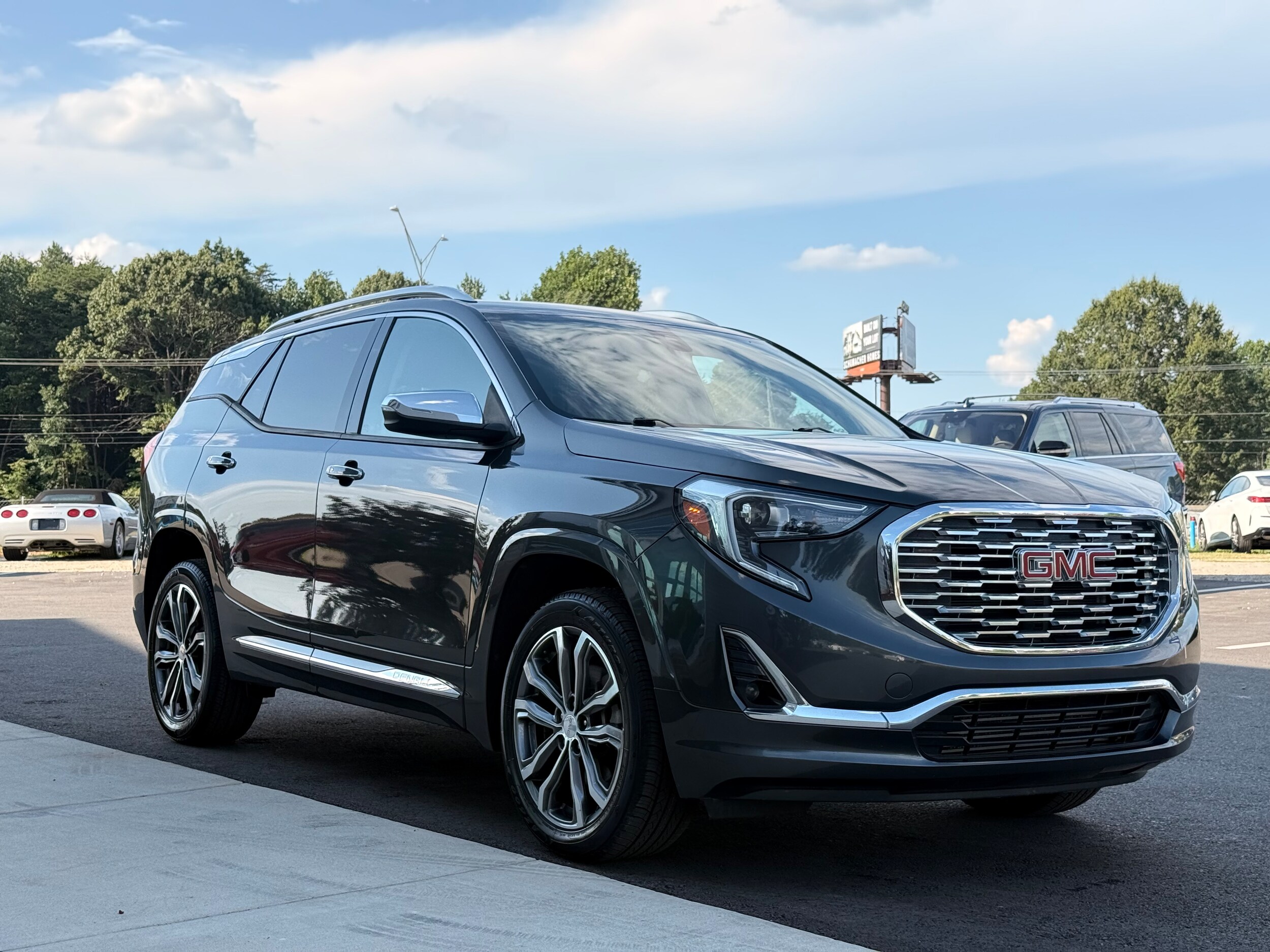 2018 Gmc Terrain Denali photo 2