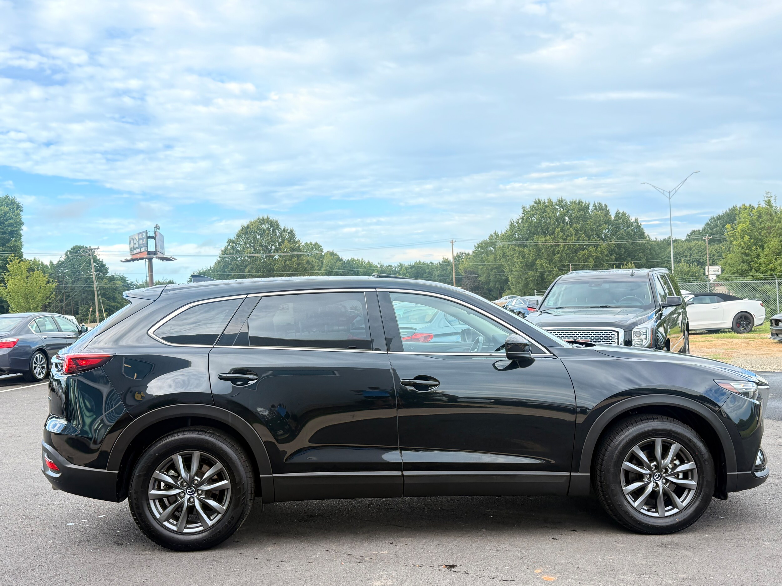 2023 Mazda CX-9 Touring photo 4