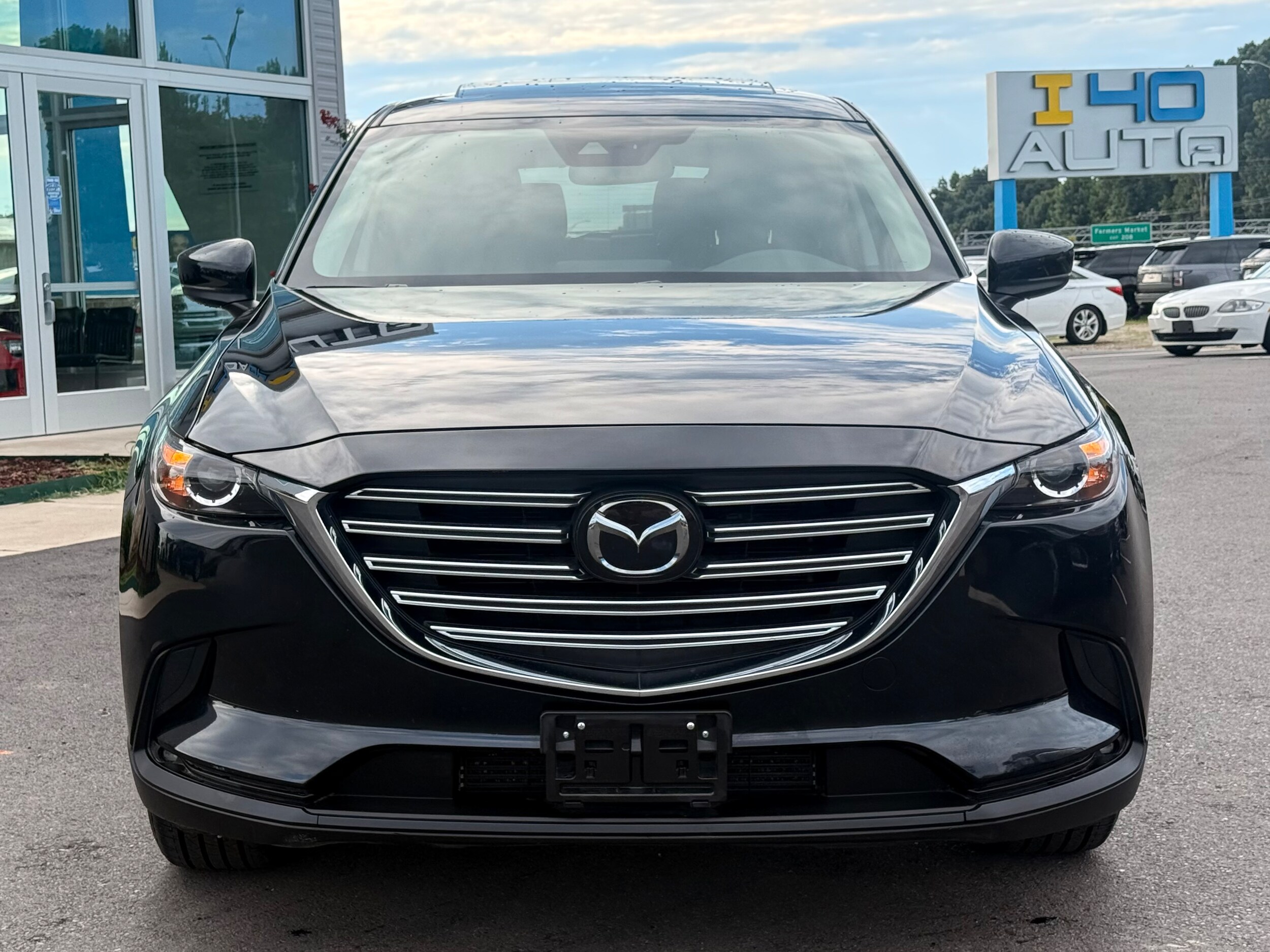 2023 Mazda CX-9 Touring photo 2