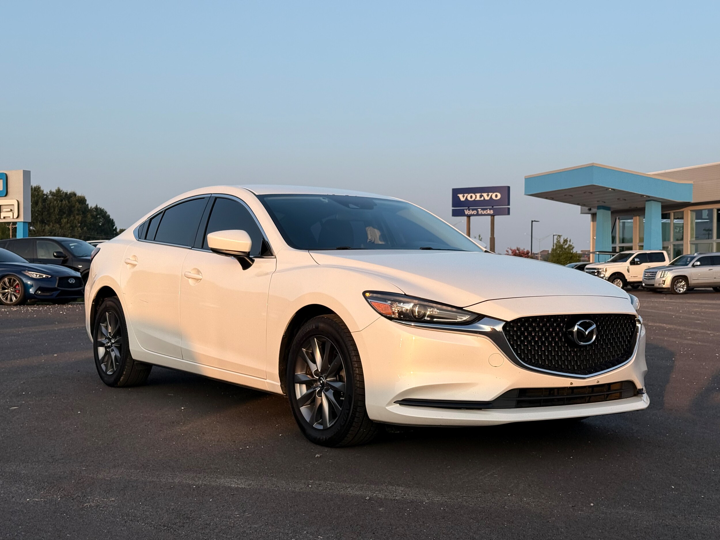 2018 Mazda Mazda6 Sport photo 3