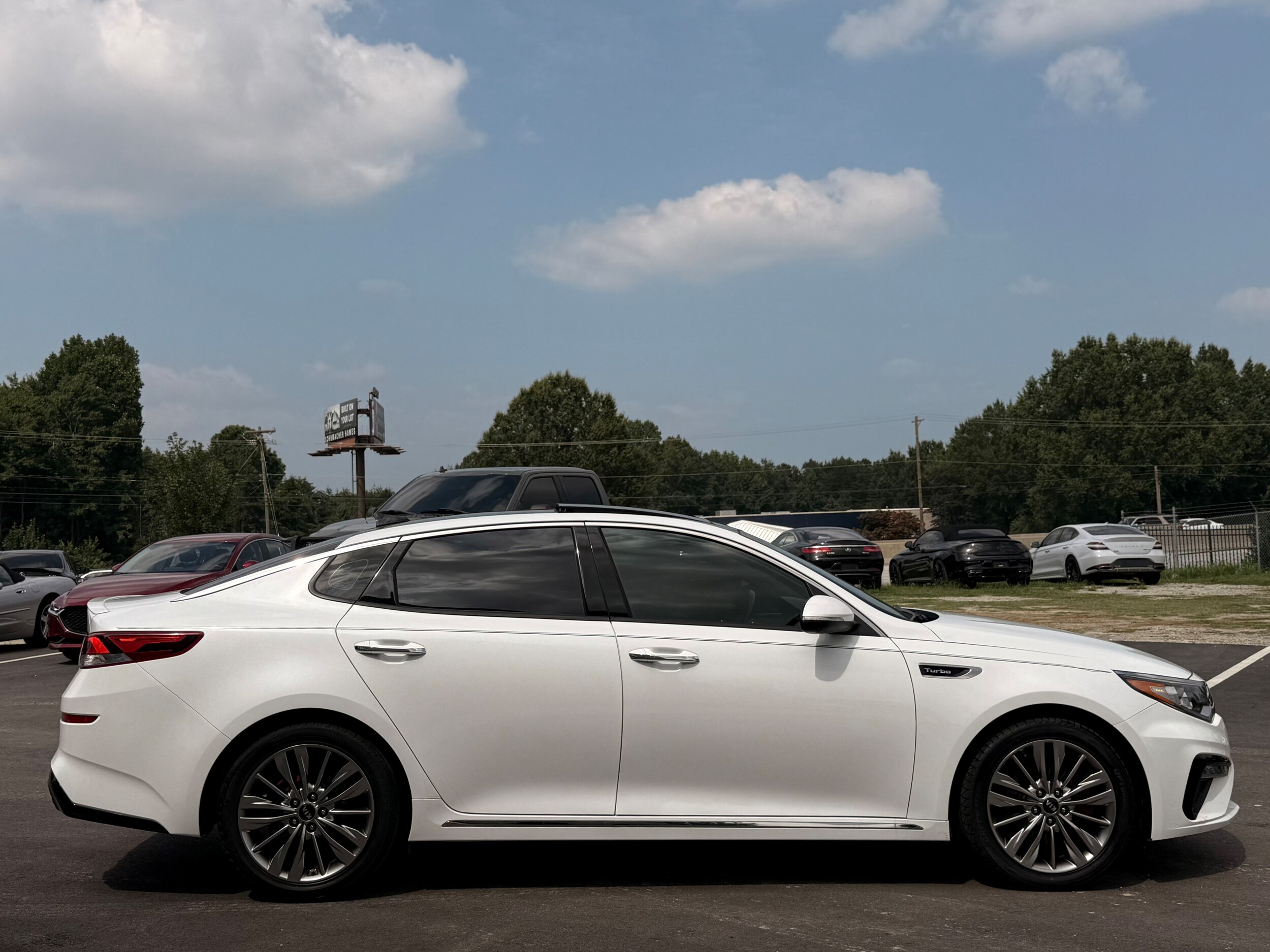 2019 Kia Optima SX Turbo photo 4