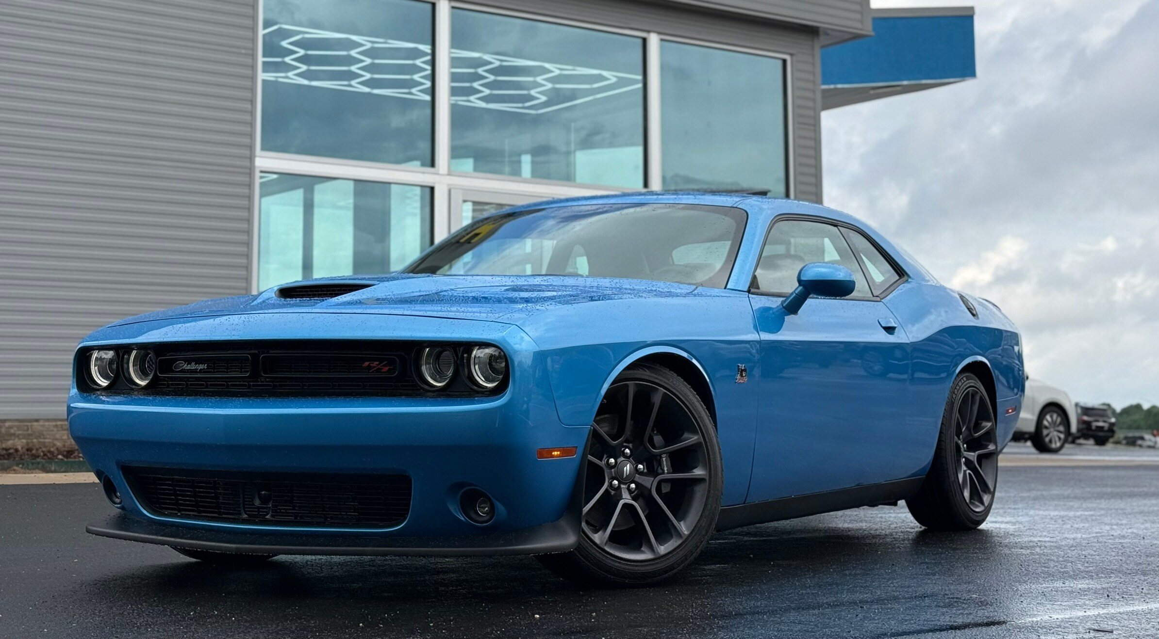 2023 Dodge Challenger R/T Scat Pack photo 2