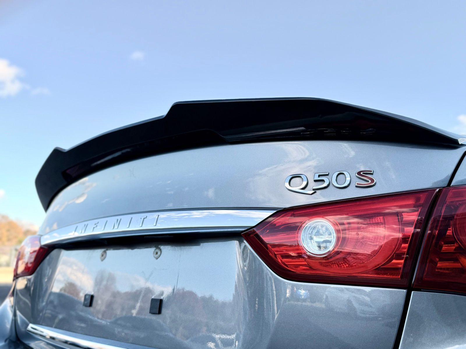 2014 Infiniti Q50 Sport photo 3