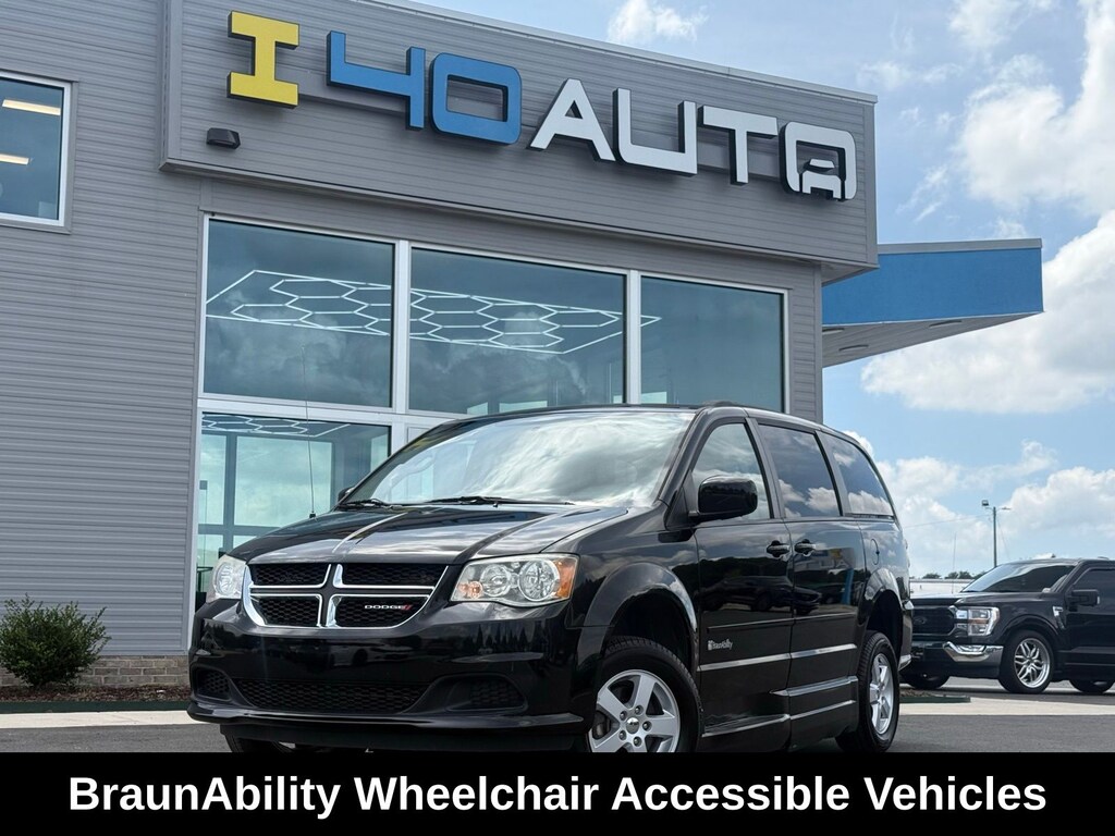 Used 2013 Dodge Grand Caravan SXT Minivan/Van