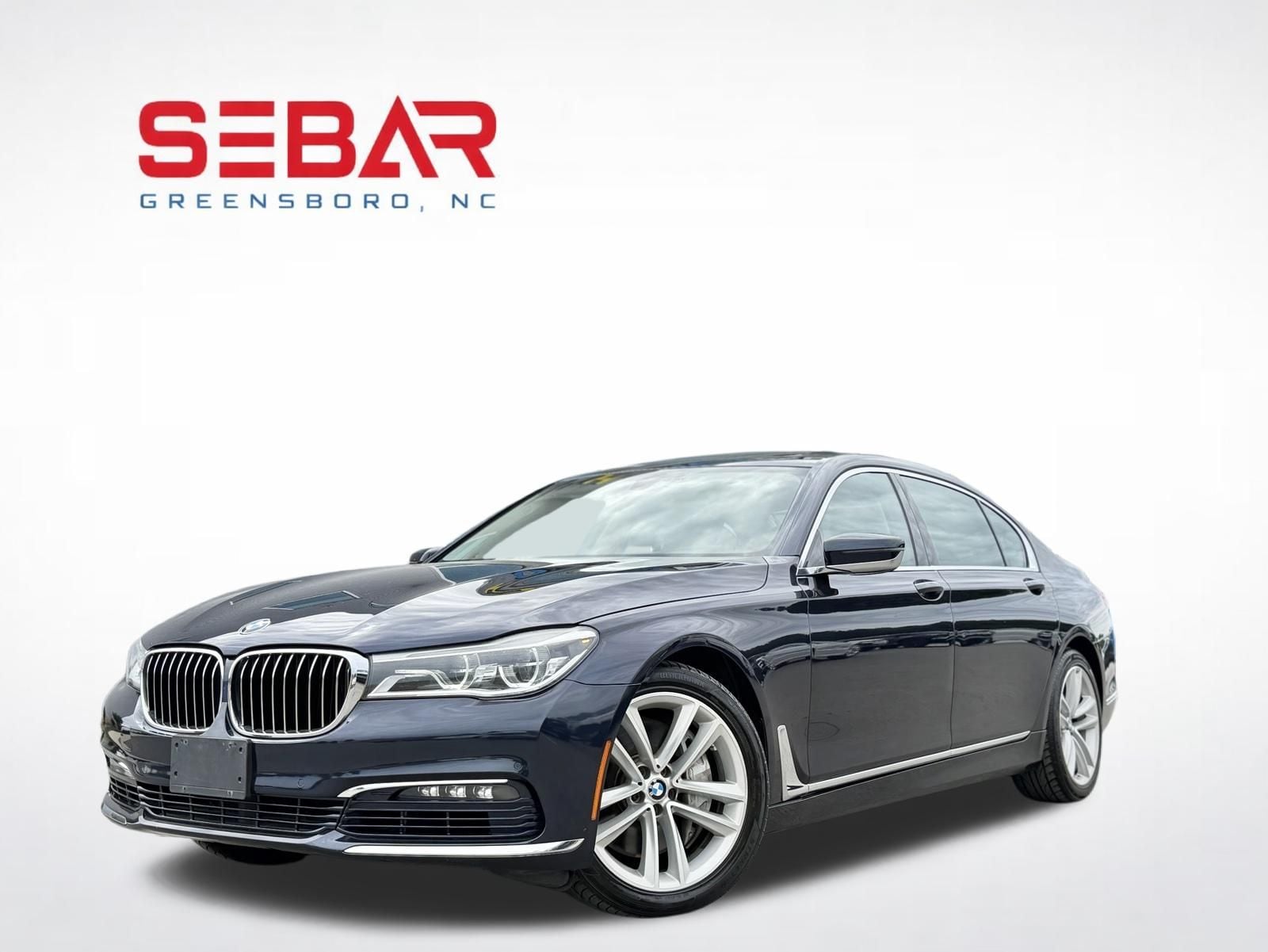 2016 BMW 7 Series 750i xDrive's photo