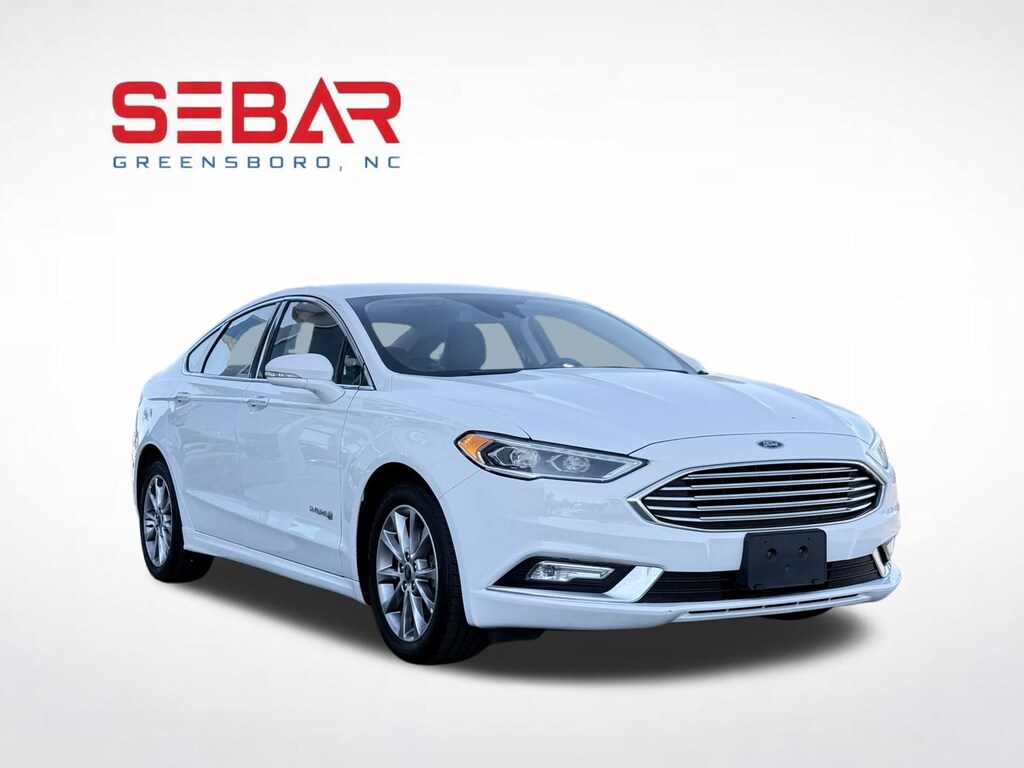 Used 2017 Ford Fusion Hybrid SE Sedan