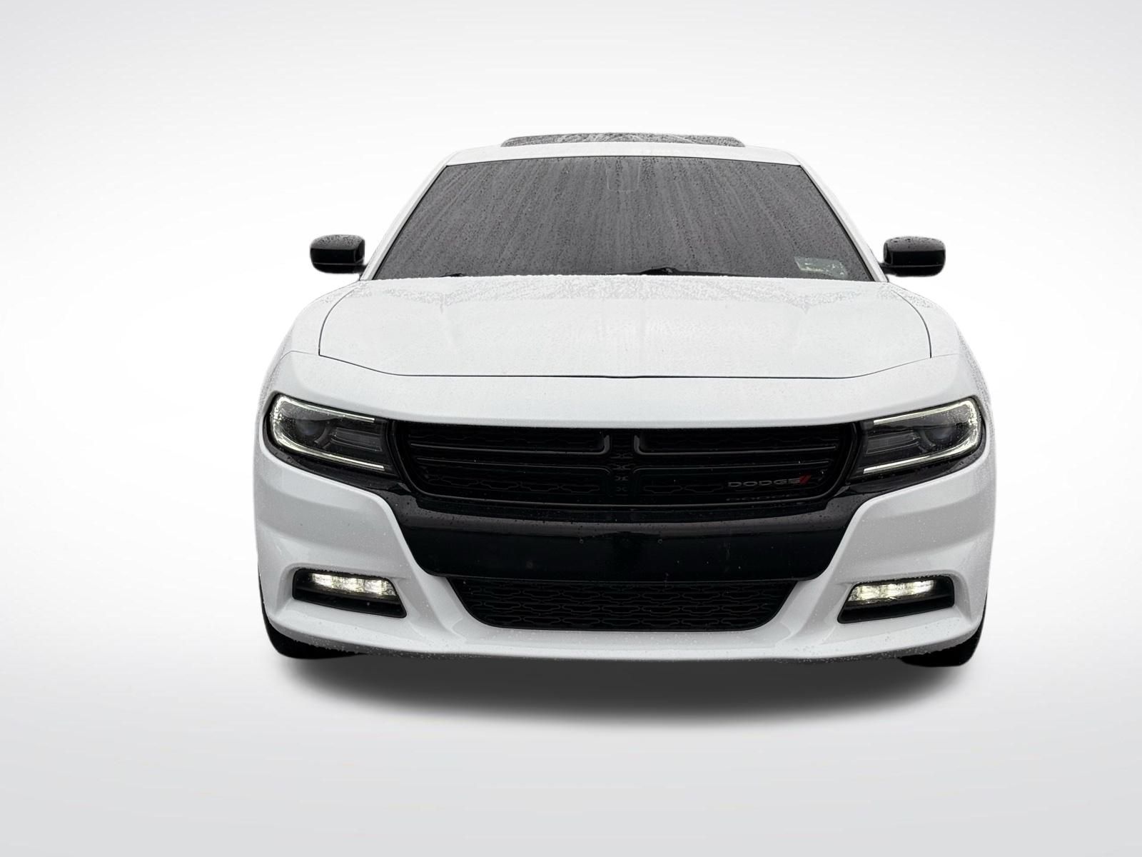 2019 Dodge Charger SXT photo 2