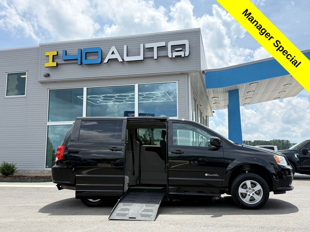 Used 2013 Dodge Grand Caravan SXT Minivan/Van