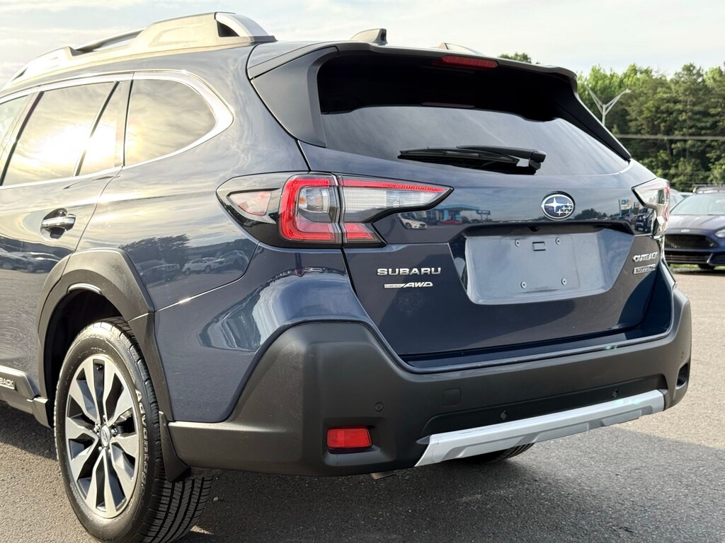 Used 2023 Subaru Outback Touring XT SUV