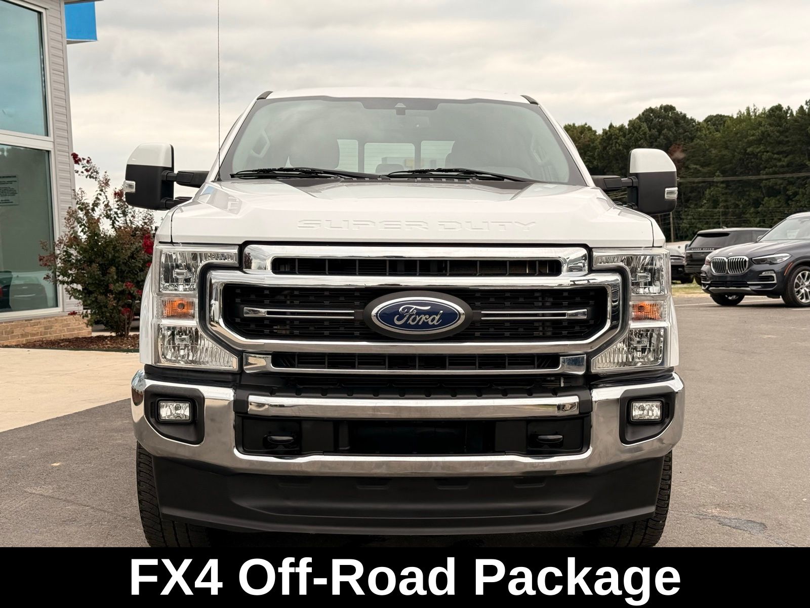 2021 Ford F-250 Lariat photo 2