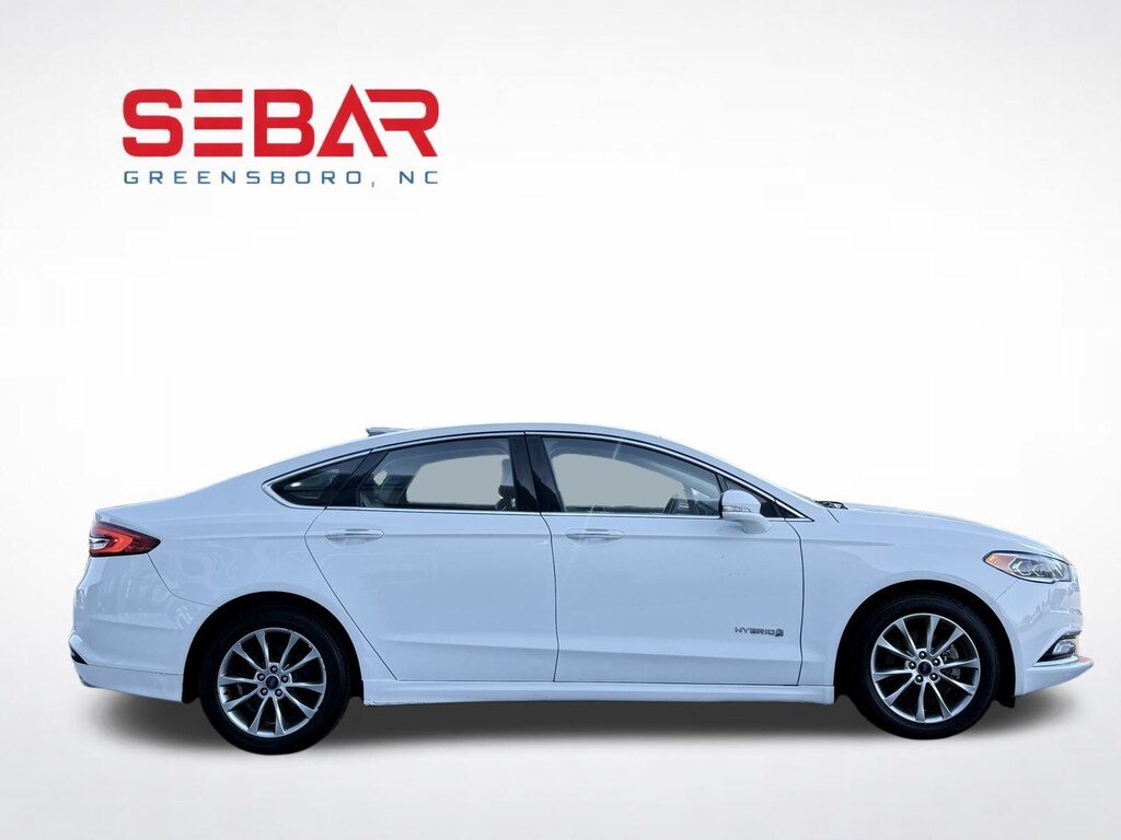 Used 2017 Ford Fusion Hybrid SE Sedan