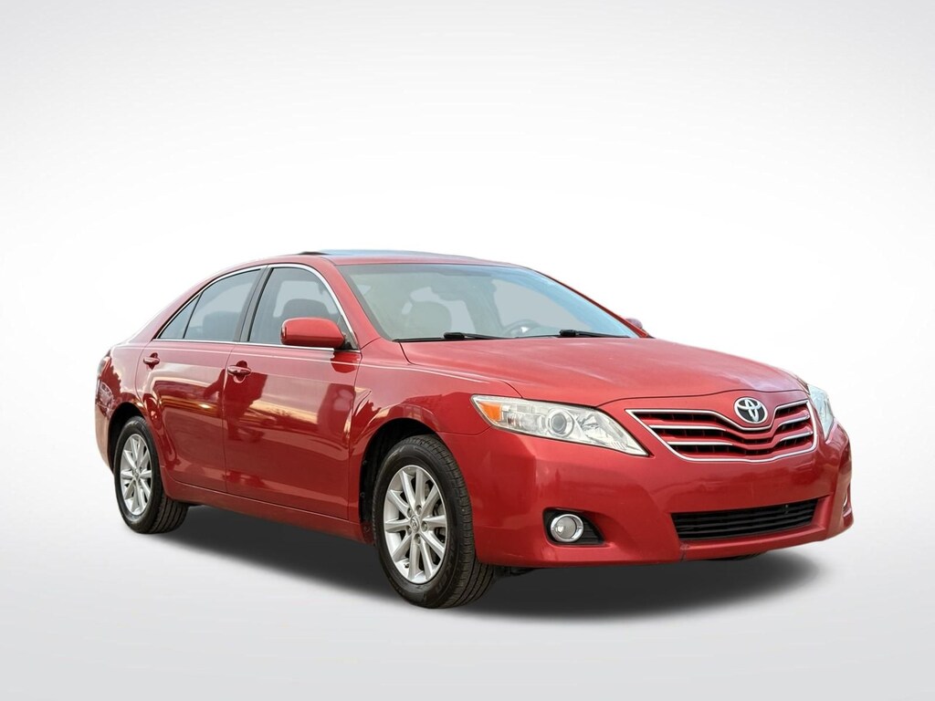 Used 2011 Toyota Camry XLE Sedan
