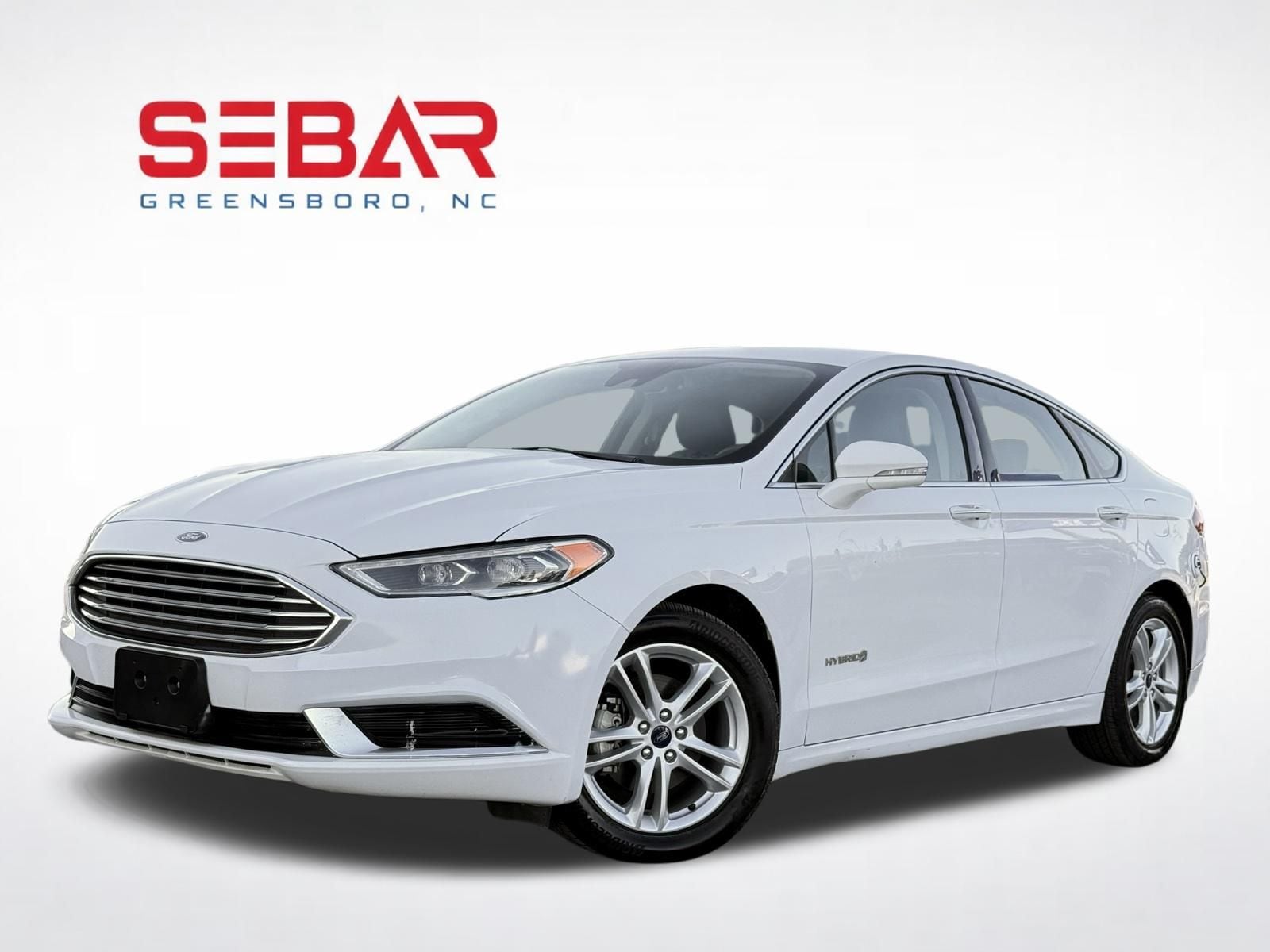 2018 Ford Fusion SE's photo