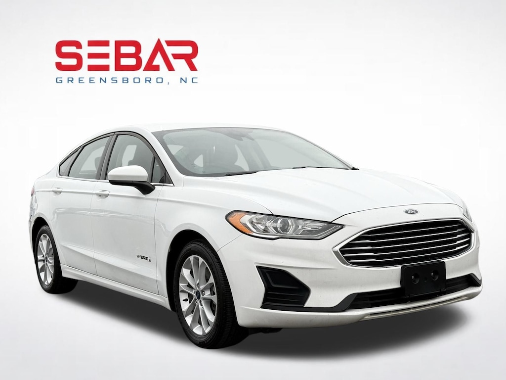 Used 2019 Ford Fusion Hybrid SE Sedan