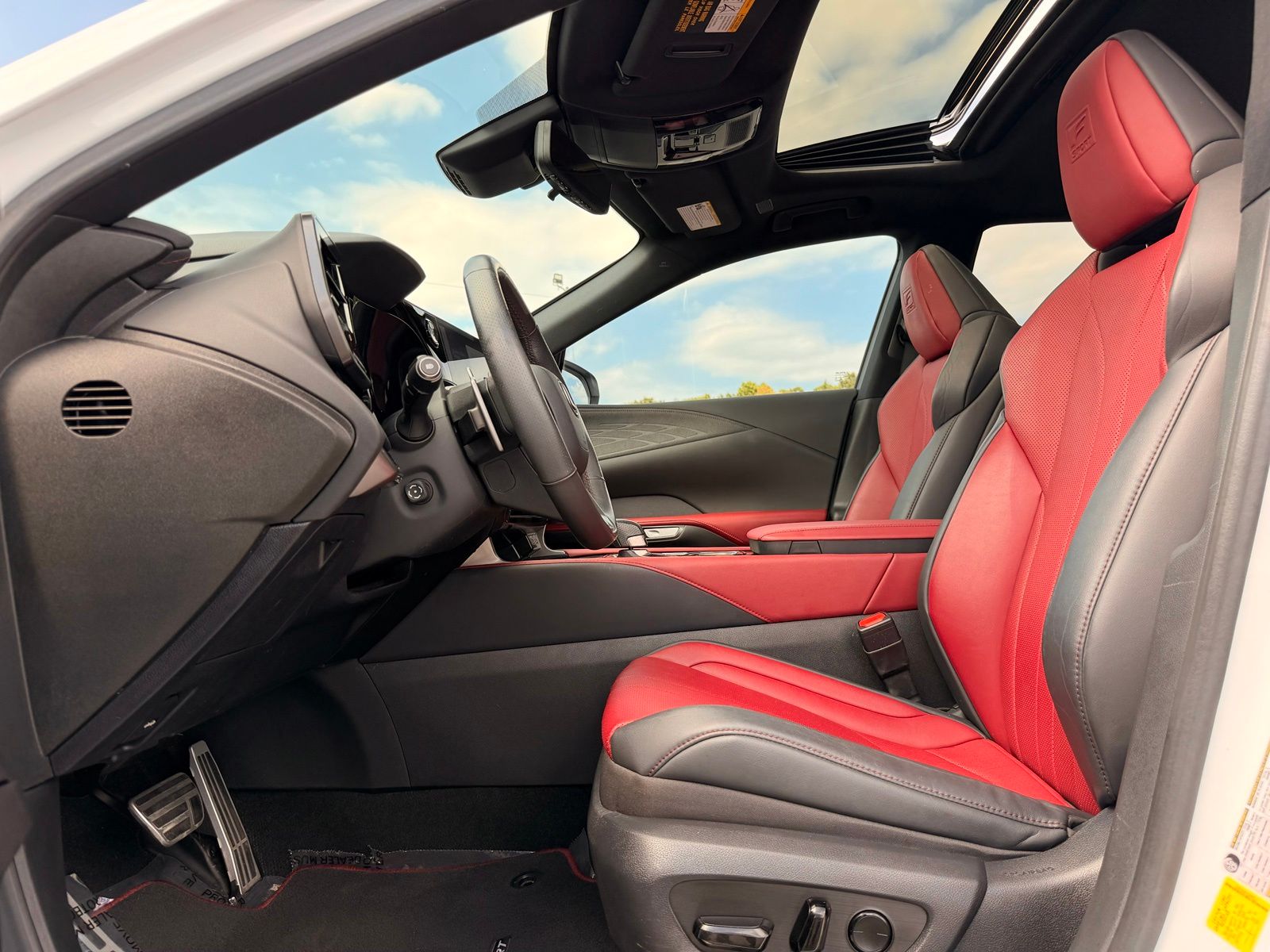 2023 Lexus RX 350 F SPORT - Photo 26