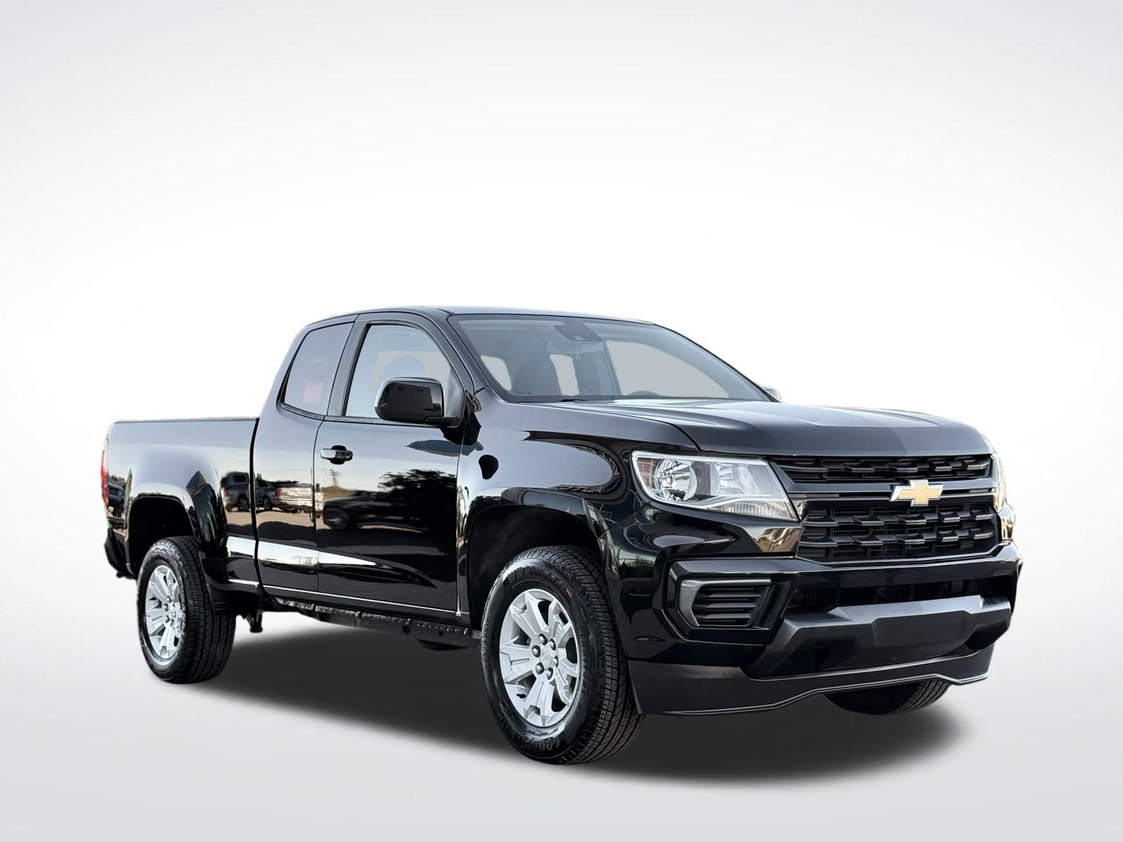 2022 Chevrolet Colorado LT photo 3