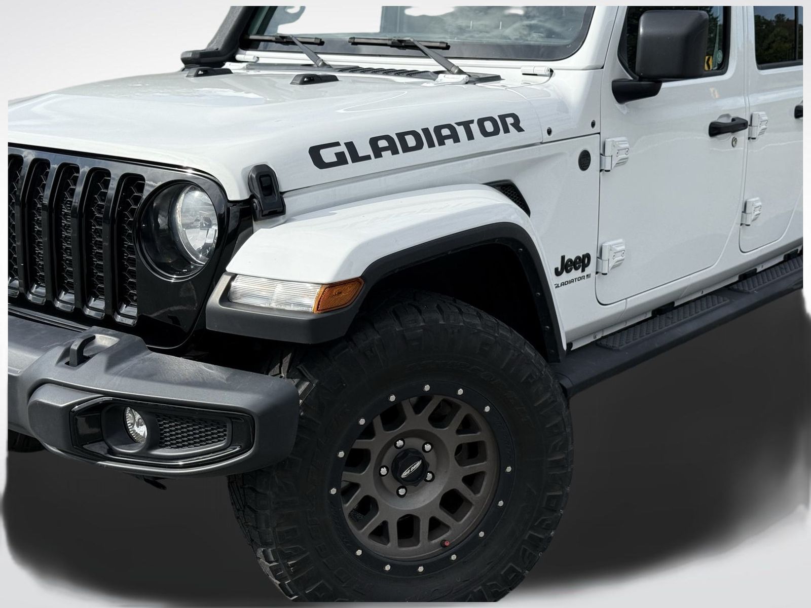 2023 Jeep Gladiator Sport photo 2