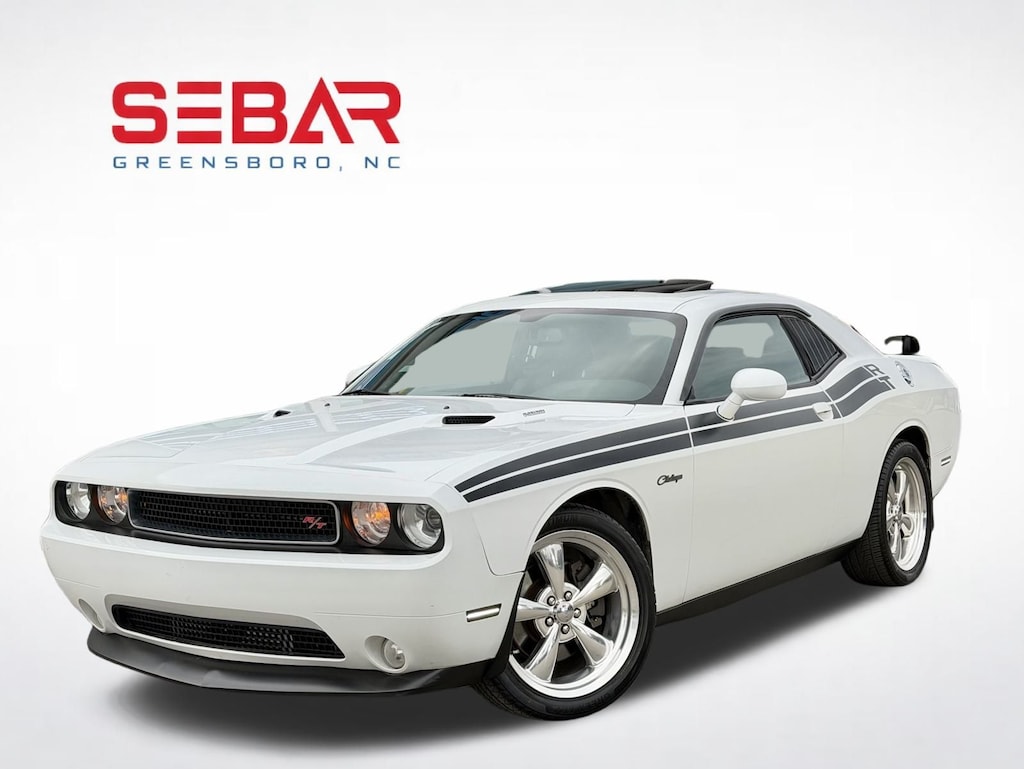 Used 2011 Dodge Challenger R/T Coupe