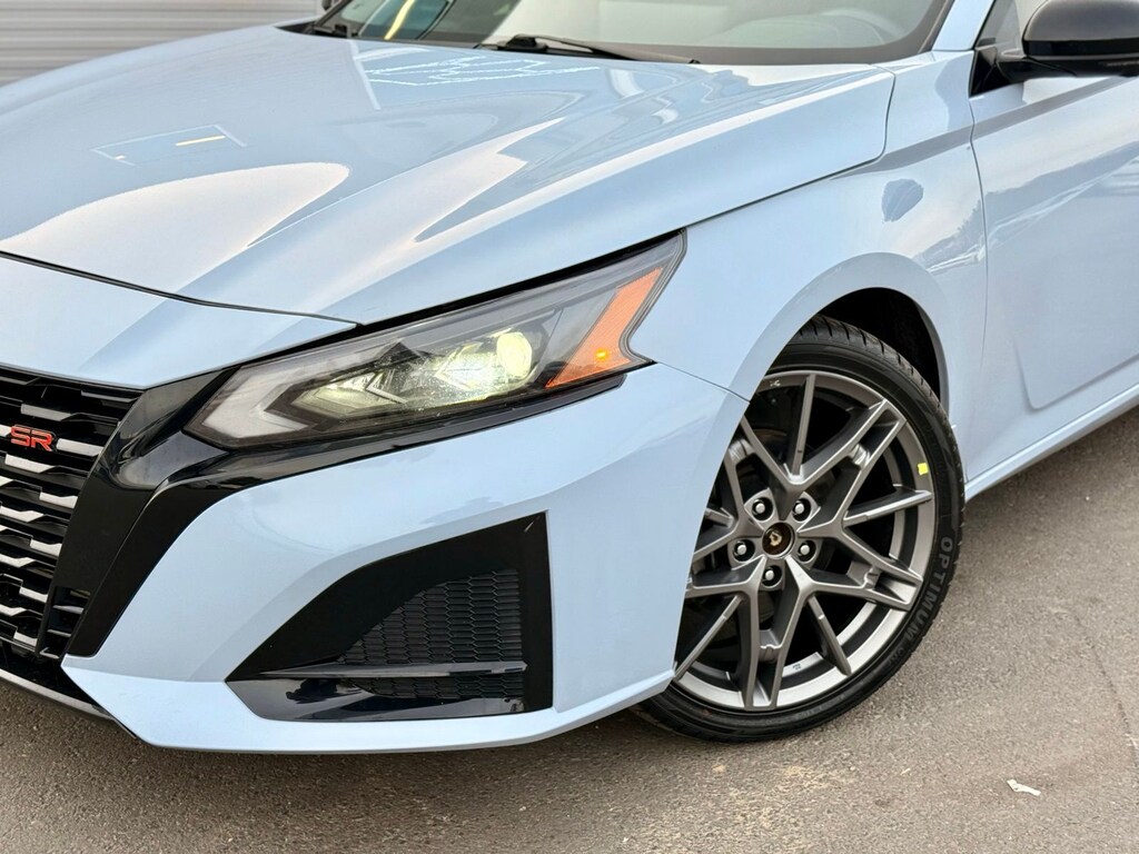 Used 2023 Nissan Altima 2.0 SR Sedan