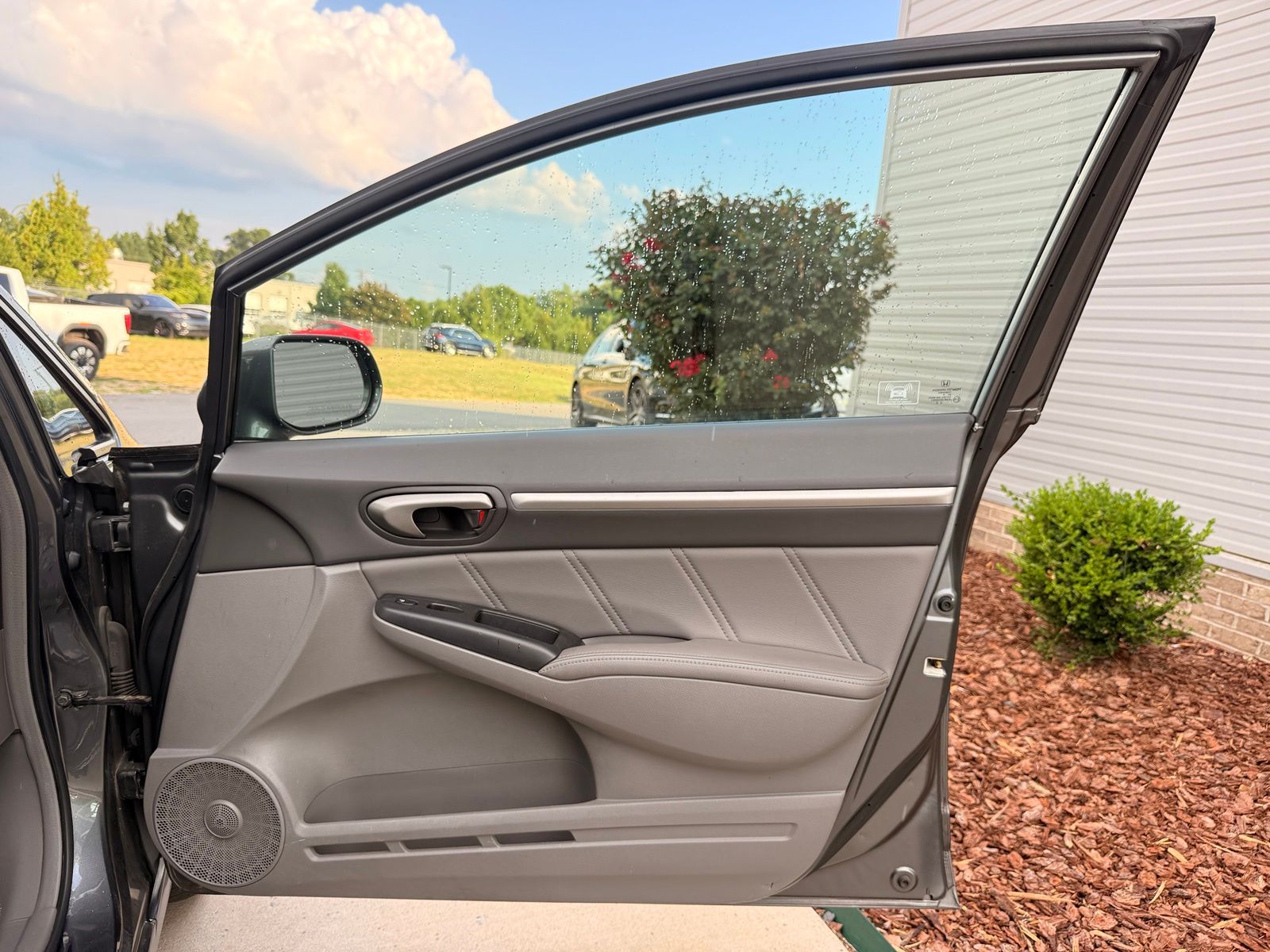 2010 Honda Civic EX-L - Photo 18