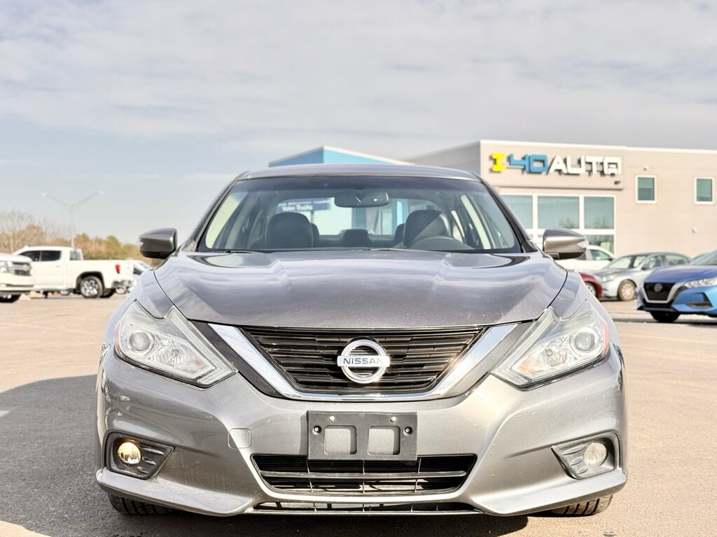 Used 2017 Nissan Altima 2.5 SL Sedan