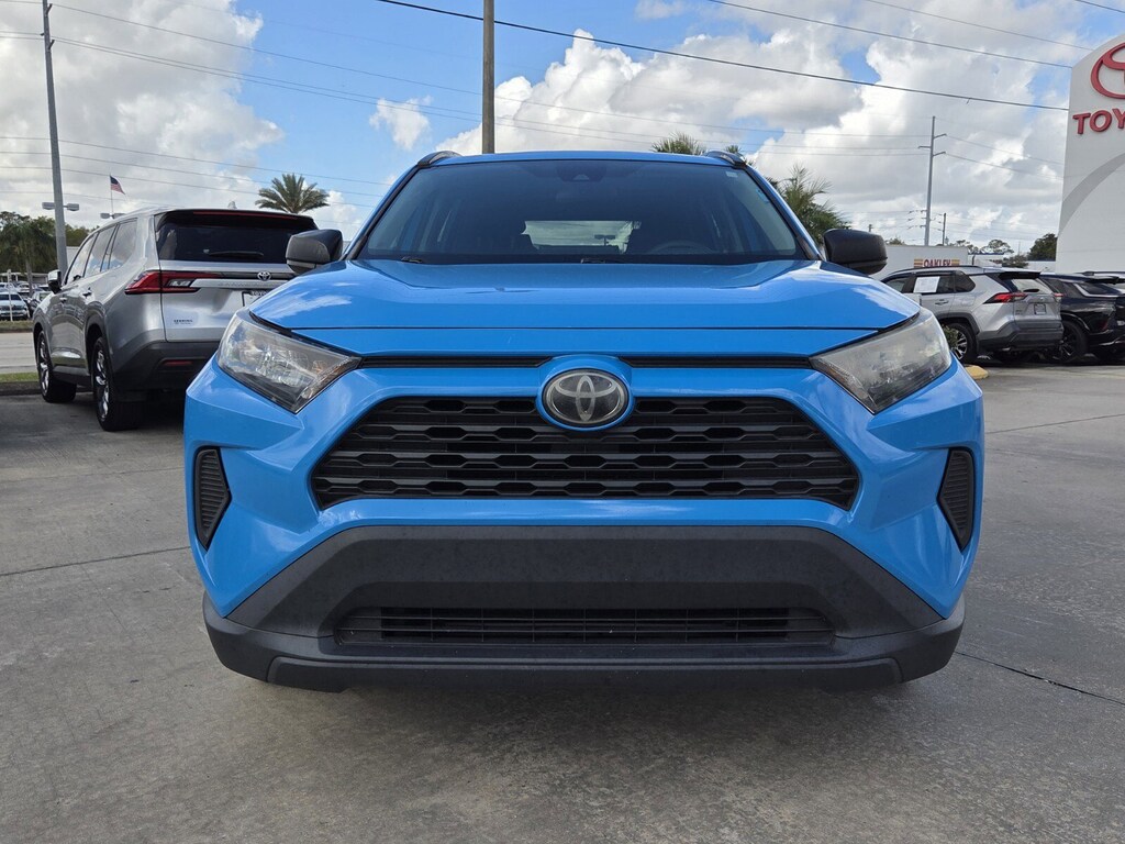 Used 2019 Toyota RAV4 LE SUV