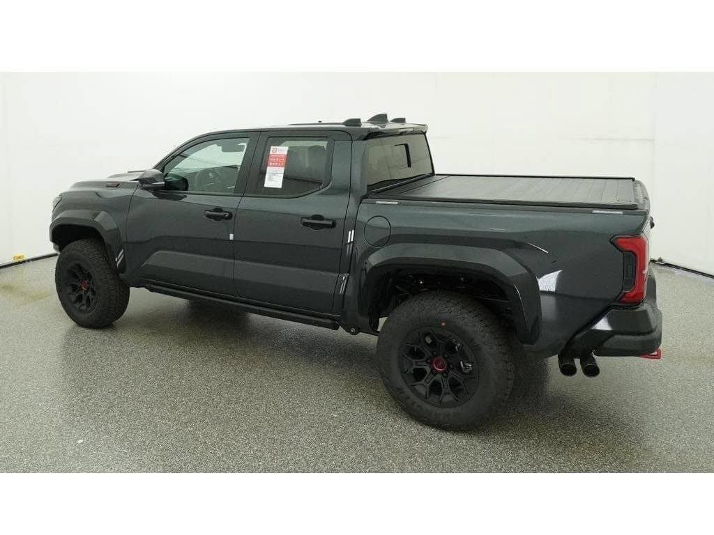 2026 Toyota Tacoma TRD Pro - Photo 4
