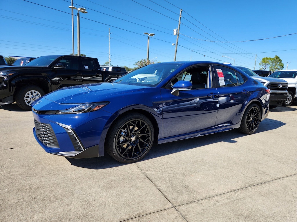 New 2026 Toyota Camry SE SE