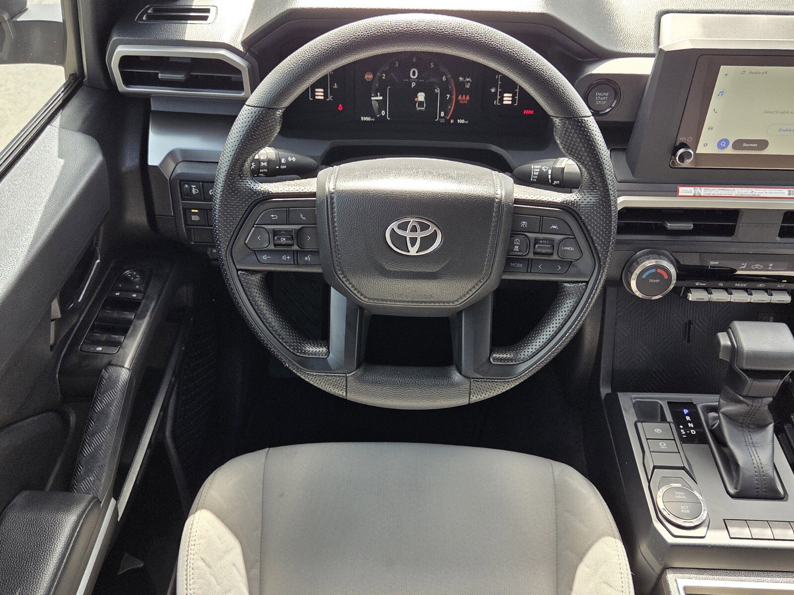 2025 Toyota Tacoma SR5 - Photo 6