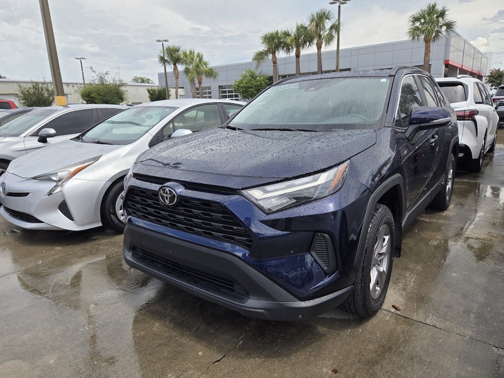 Used 2025 Toyota RAV4 XLE SUV