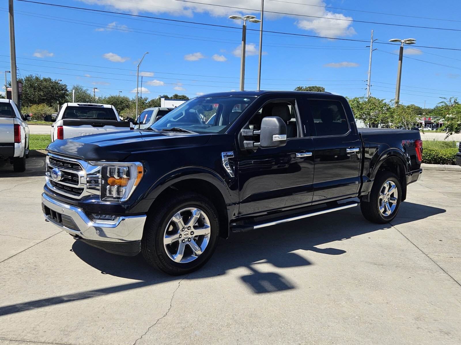 2022 Ford F-150 XLT photo 3