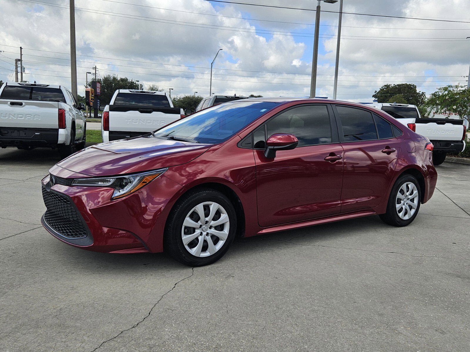 2022 Toyota Corolla LE photo 3