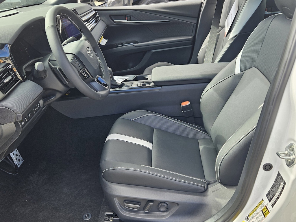 New 2026 Toyota Camry SE SE