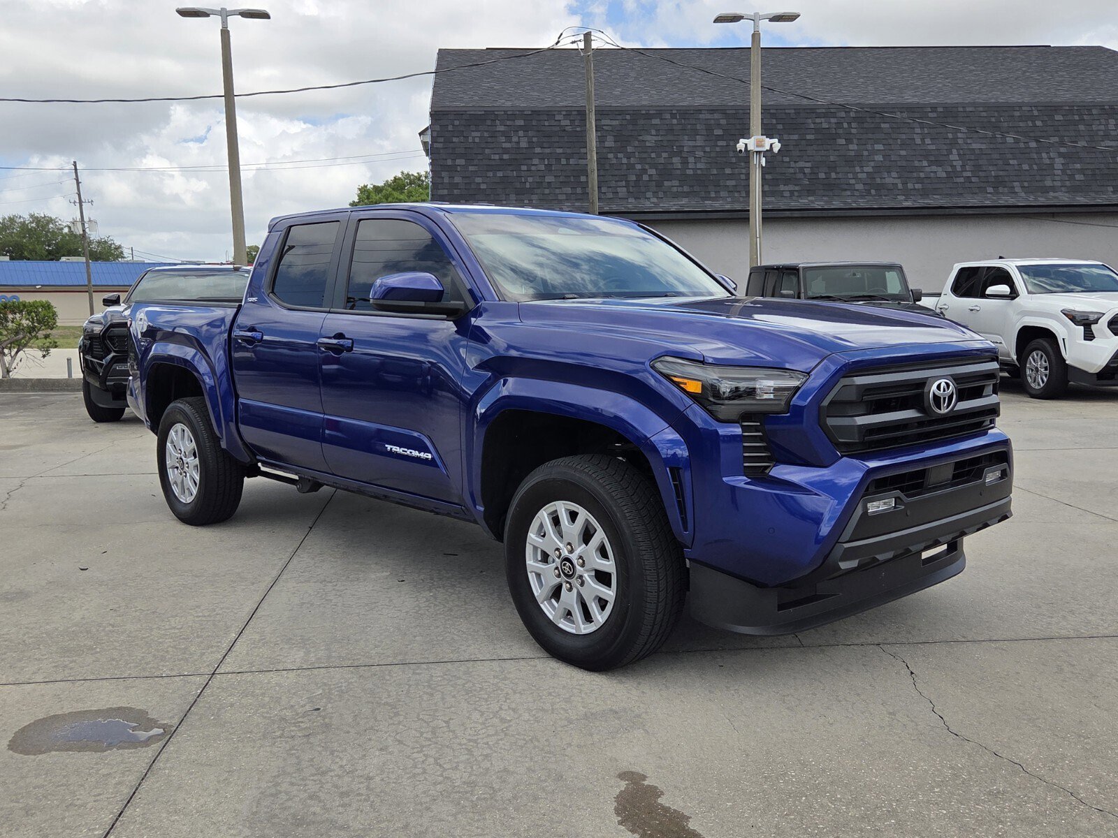 2025 Toyota Tacoma SR5