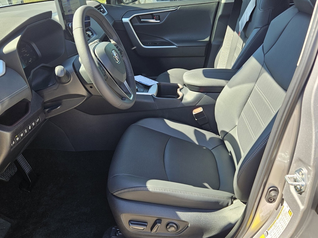 New 2025 Toyota RAV4 Hybrid Limited LIMITED AWD SUV