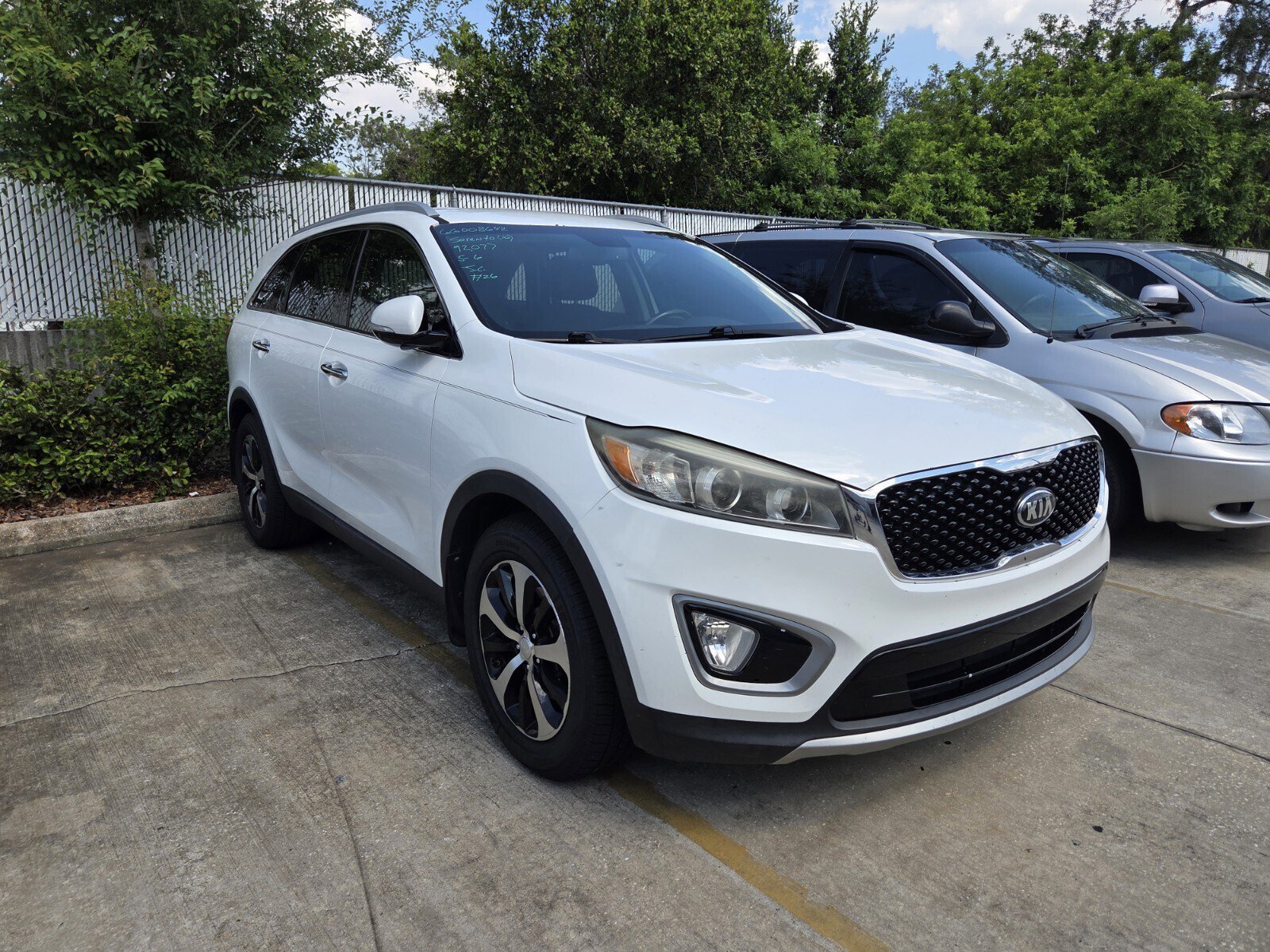 2016 Kia Sorento EX V6 AT's photo