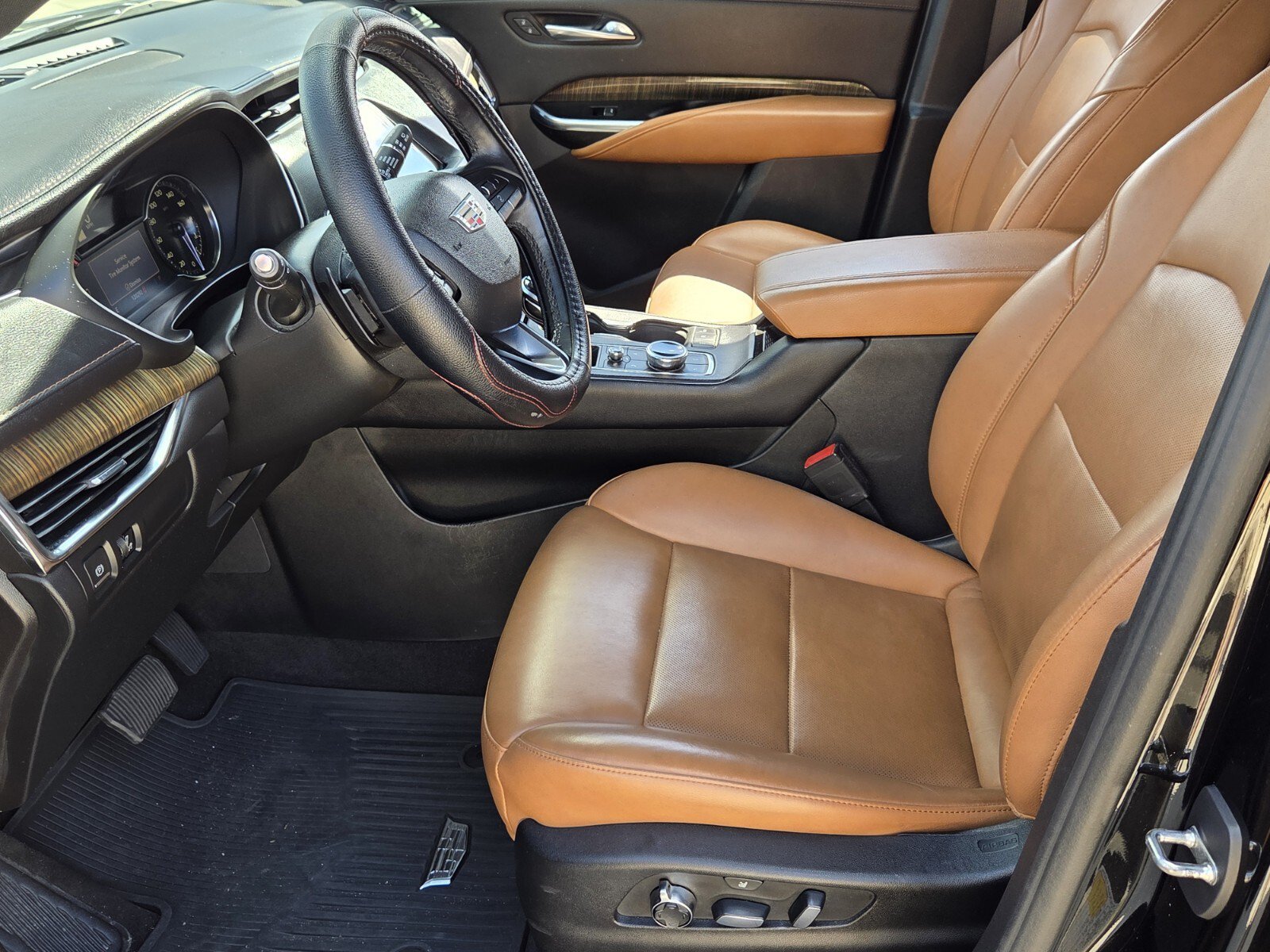 Used 2020 CADILLAC XT4 Premium Luxury SUV
