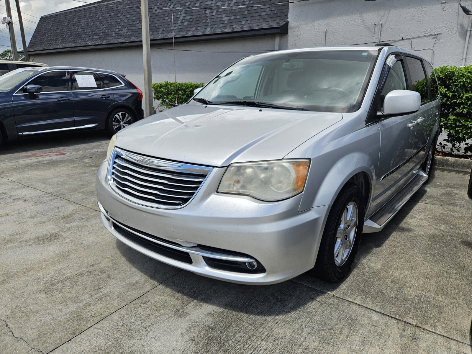 2011 Chrysler Town & Country