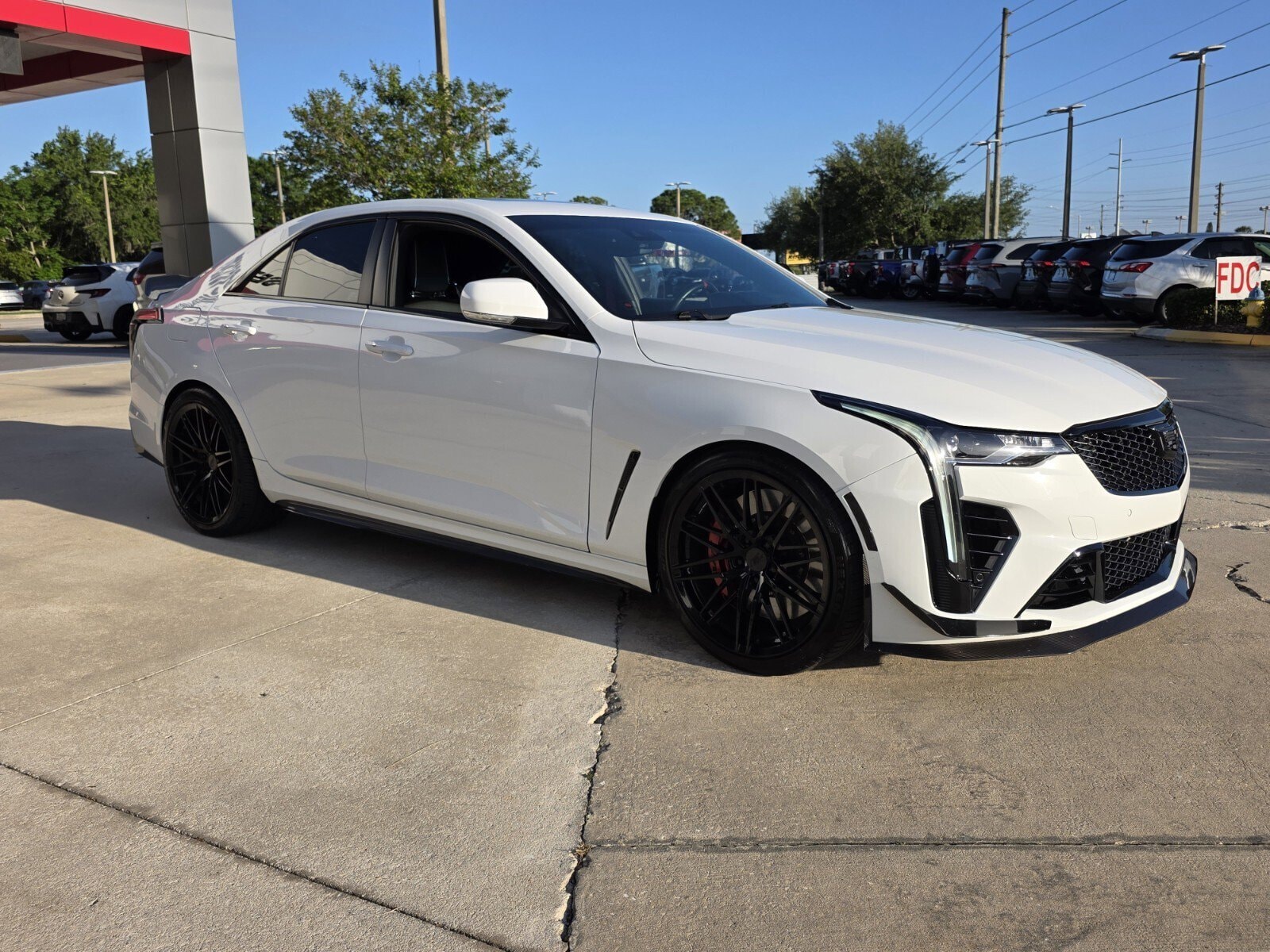 2024 Cadillac CT4