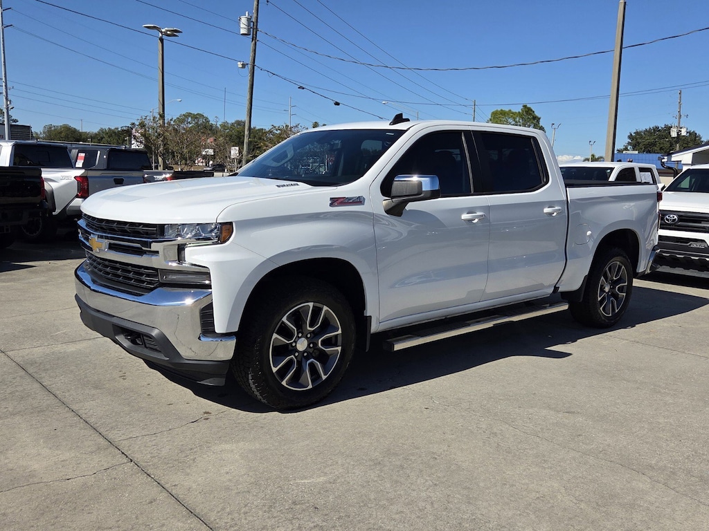 Used 2021 Chevrolet Silverado 1500 LT Truck Crew Cab