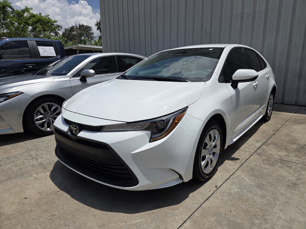Certified 2024 Toyota Corolla LE Sedan
