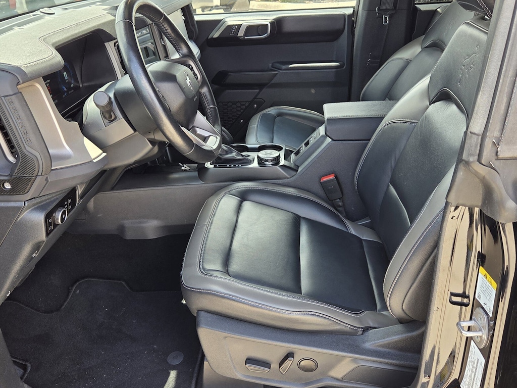 Used 2025 Ford Bronco Outer Banks SUV